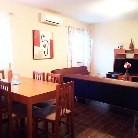 Dom wakacyjny Turalija *